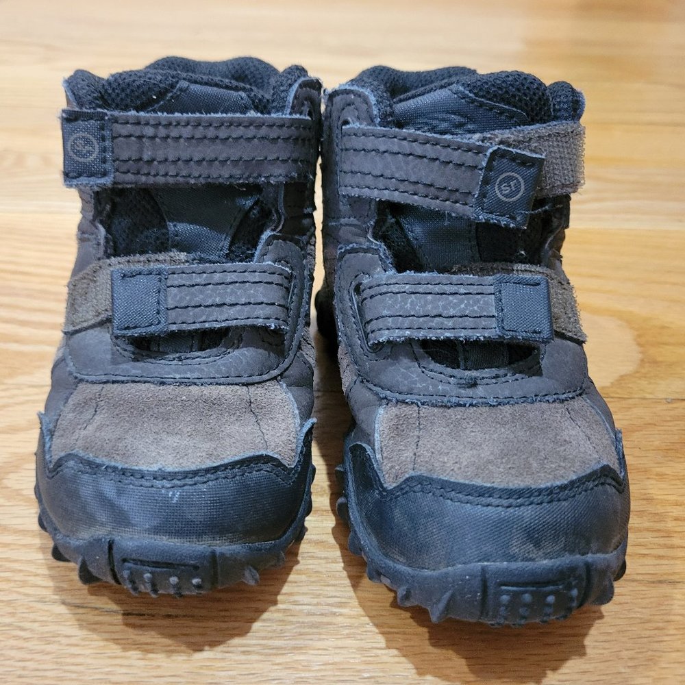 Stride Rite Rugged Ritchie 2 Hiking Boots Size US 8W toddler